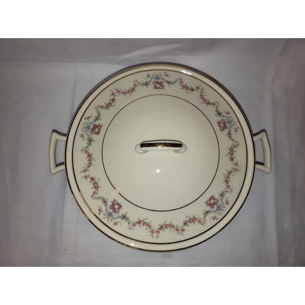 Old Ivory Covered Vegetable Bowl Soup Tureen W/Lid Swags Arcadia Syracuse China